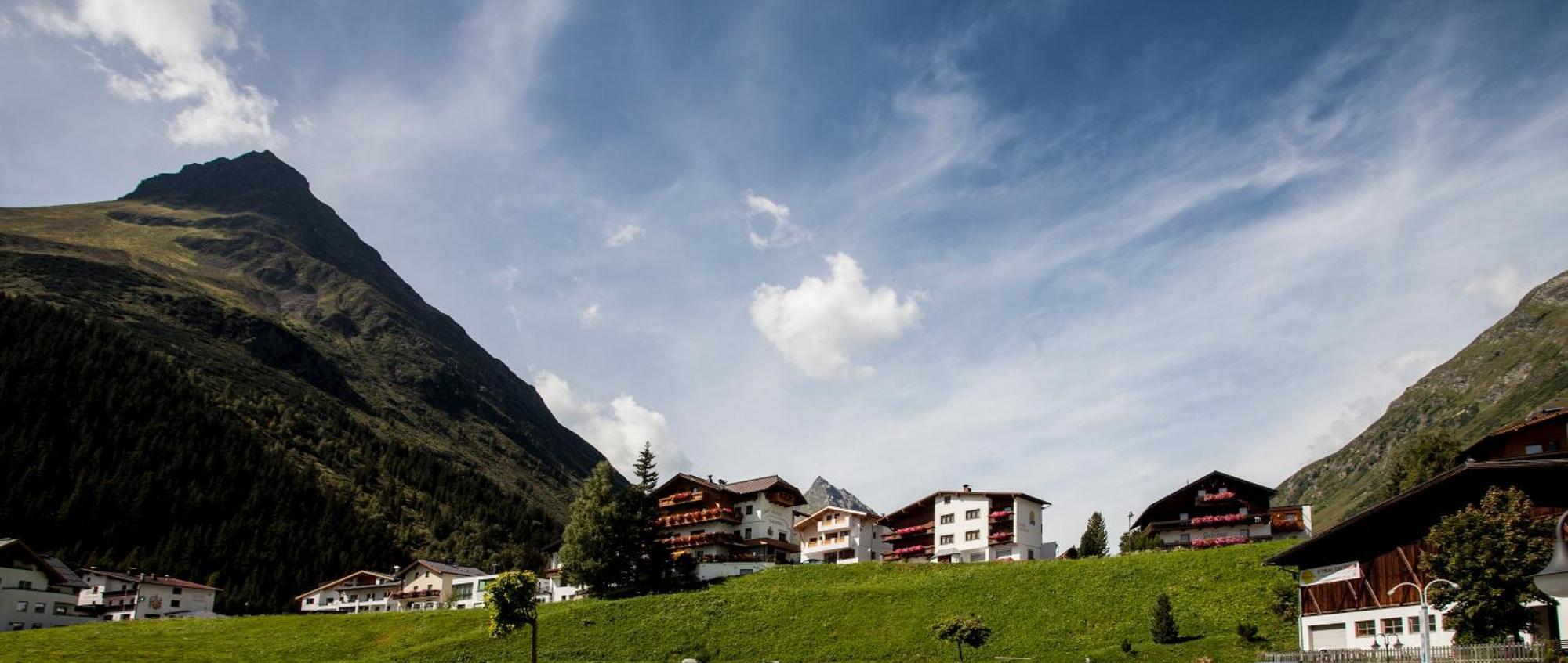 Pension Bergfried Otel Galtür Dış mekan fotoğraf